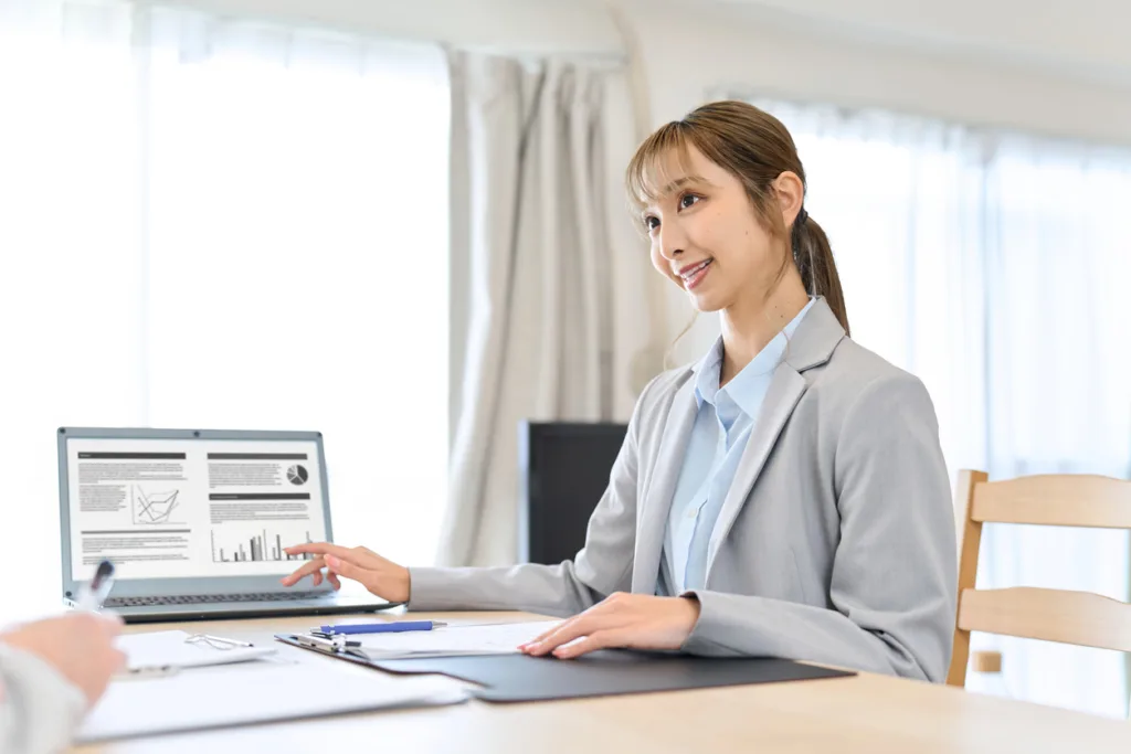A female insurance agent giving information about car insurance